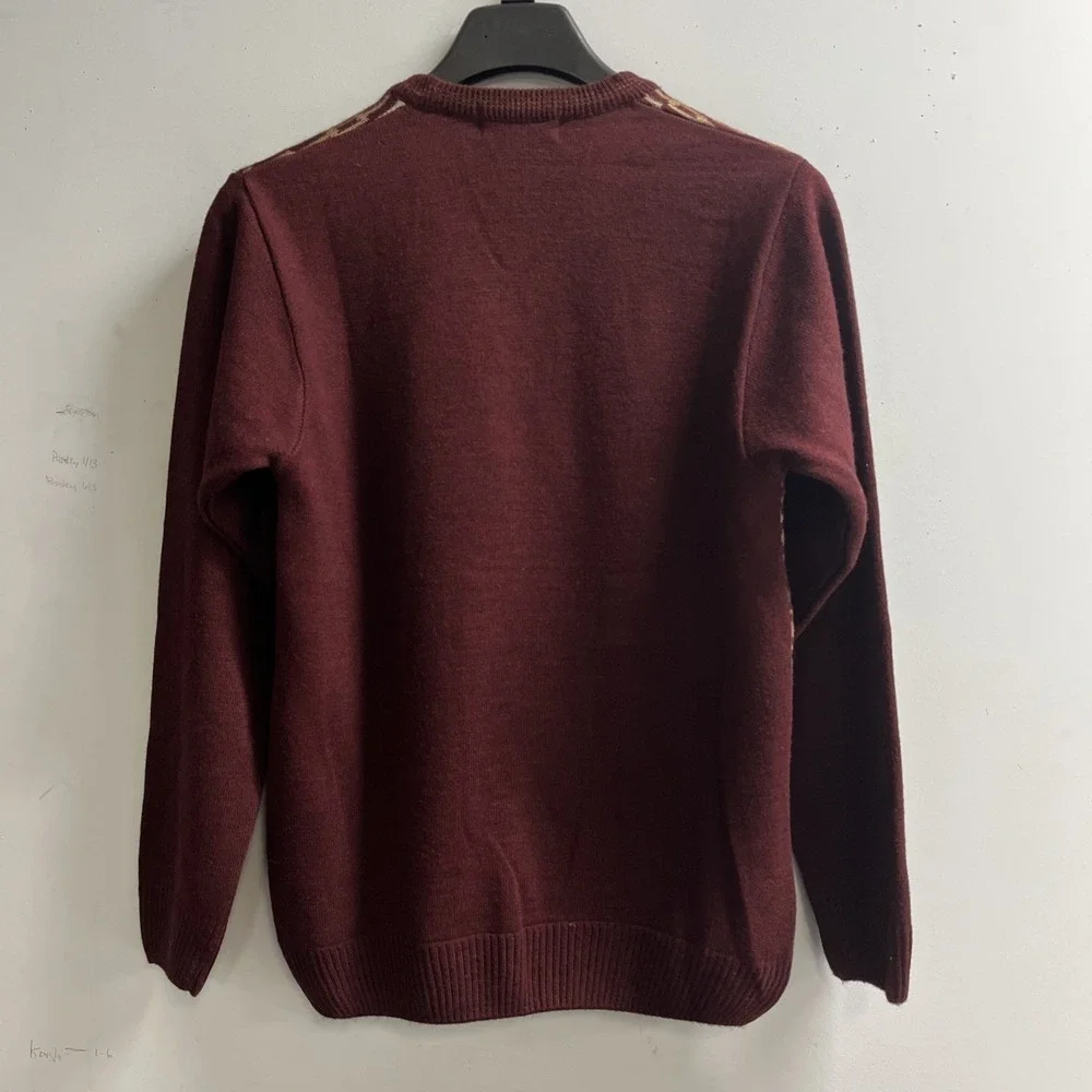 Atam Sweater Scottish Blend Wool Premium Pullover Mens‎ 38 M Maroon Geometric